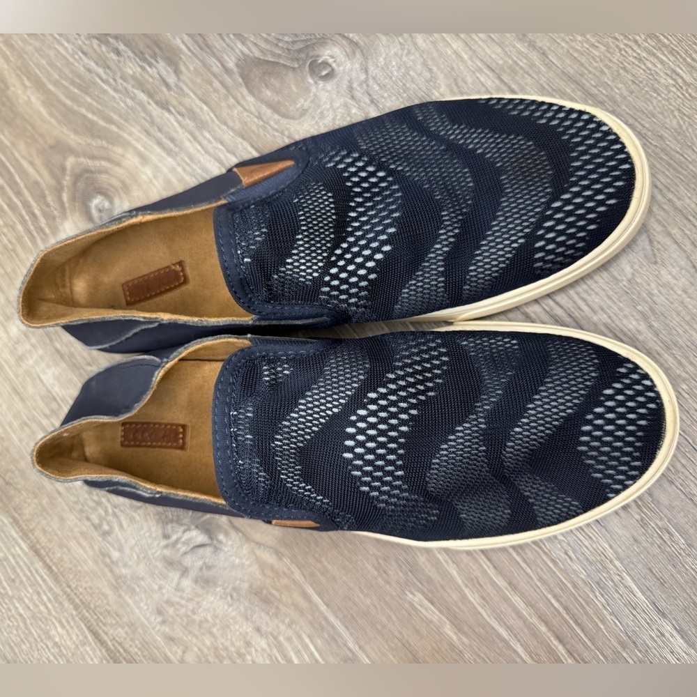 OluKai Pehuea Breathable Slip On Shoes Drop in Navy Size 9.5 - Picture 3 of 8